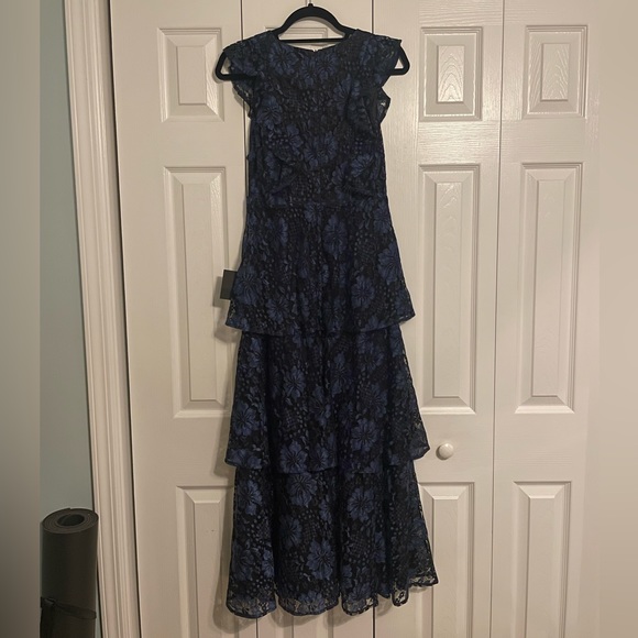 NWT Lulus Molinetto Navy Blue Lace Ruffled Tiered Sleeveless Maxi Dress - Picture 8 of 10